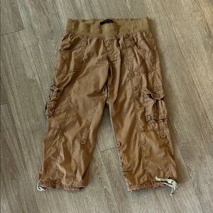 Brown Cargo Capris
